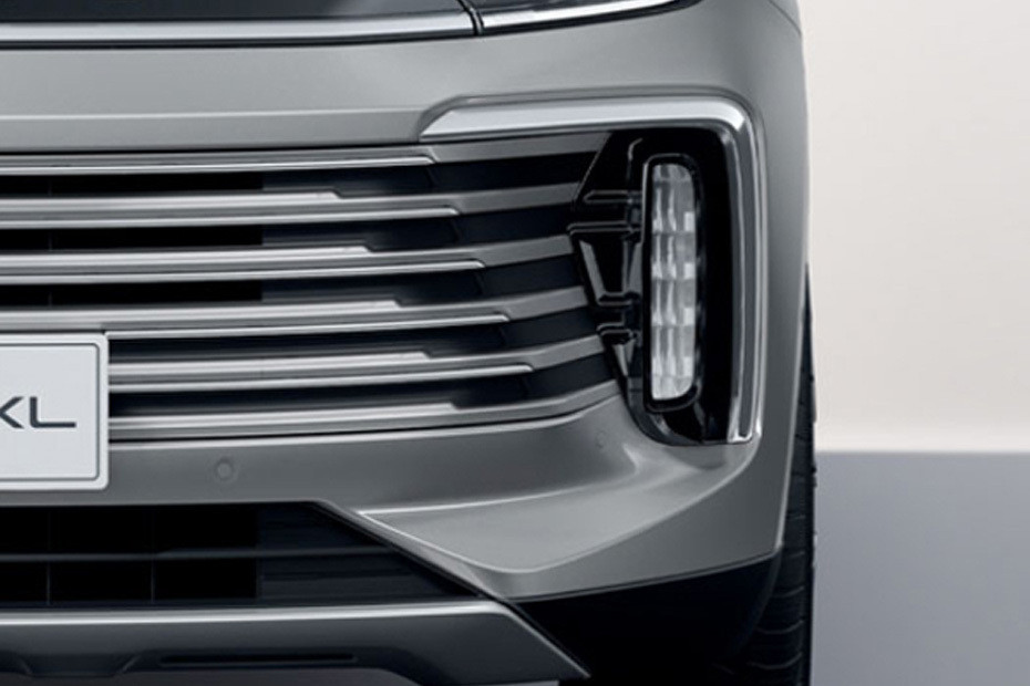 TXL Headlight in UAE