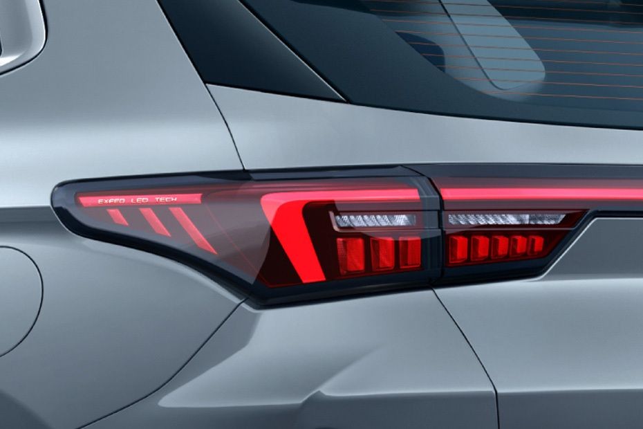 LXFL (2023-2024) Tail light in UAE