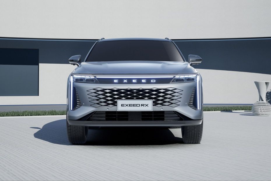 Full Front View of RX in UAE