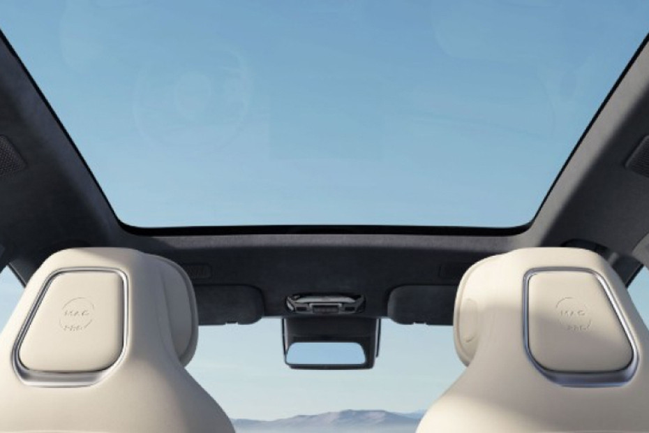 EXEED ET Sunroof Moonroof in UAE