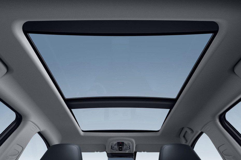 EXEED LX Sunroof Moonroof in UAE