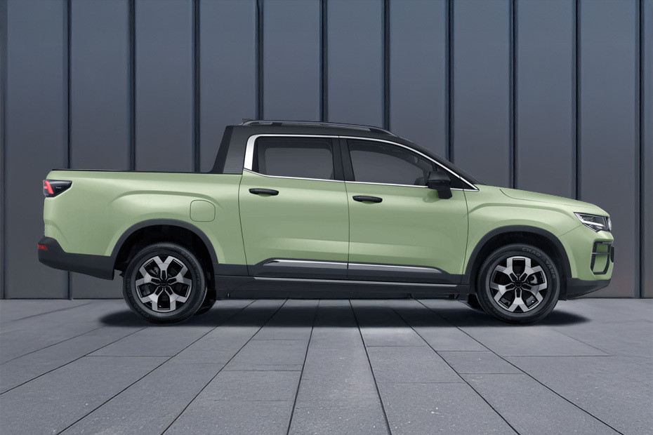 Rd6 Medium Angle Front View in UAE