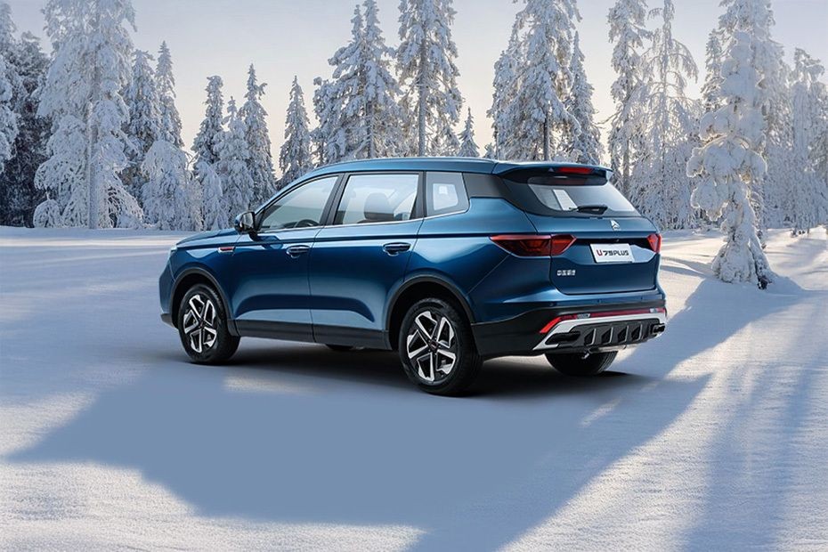 Rear Cross Side View of VGV U75 Plus in UAE