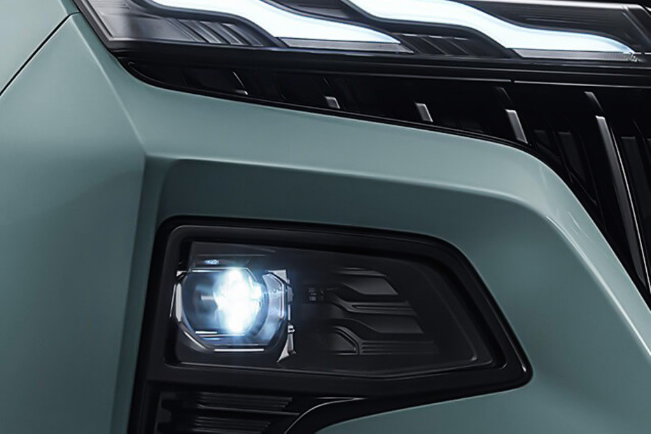 Huge Front Fog Lamp Huge Front Fog Lamp
