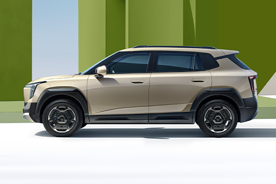 Vigo Side view in UAE