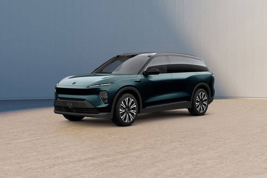 NIO EL8 Standard 2024 UAE