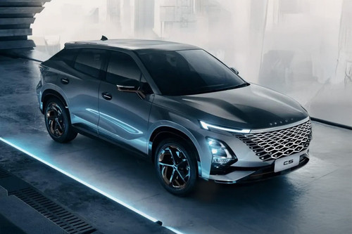 OMODA C5 Front Medium View