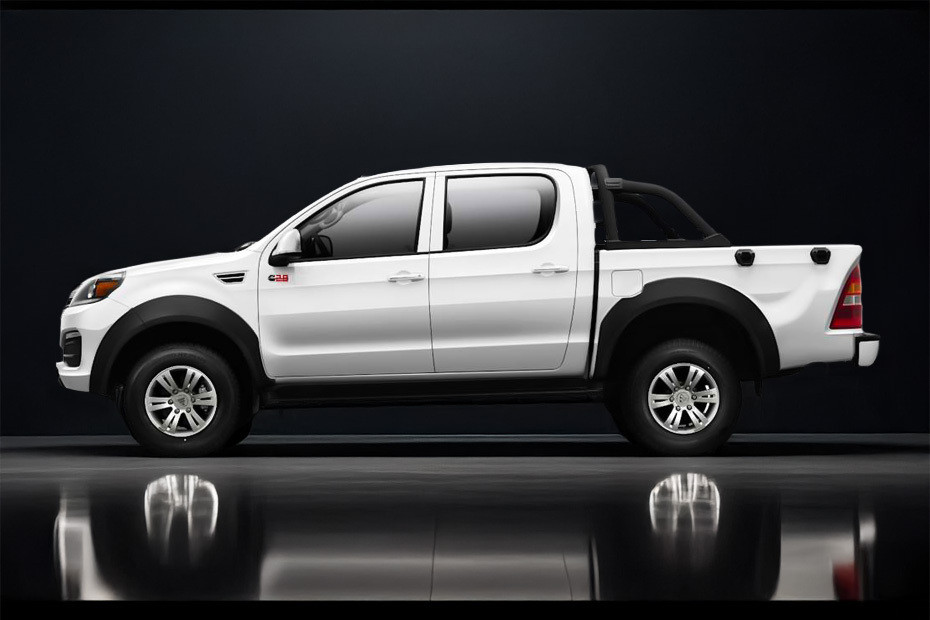 Tunland Side view in UAE