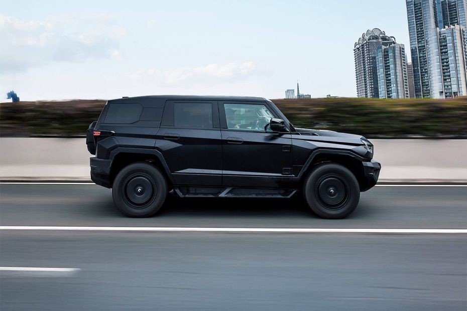 1 Medium Angle Front View in UAE