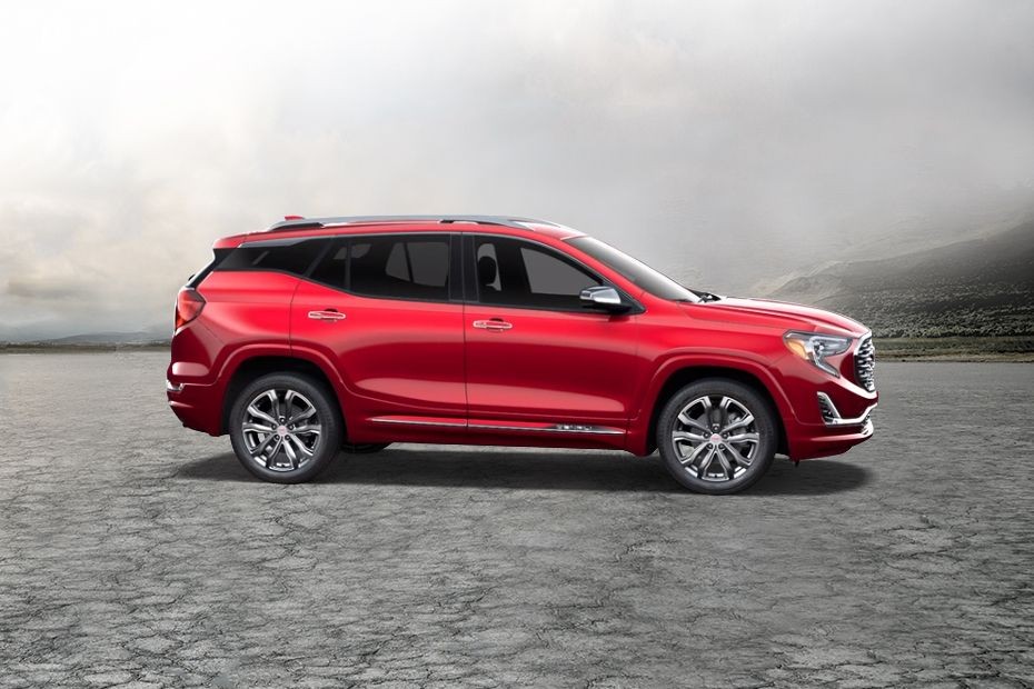 GMC Terain Denali Drivers Sideview in UAE