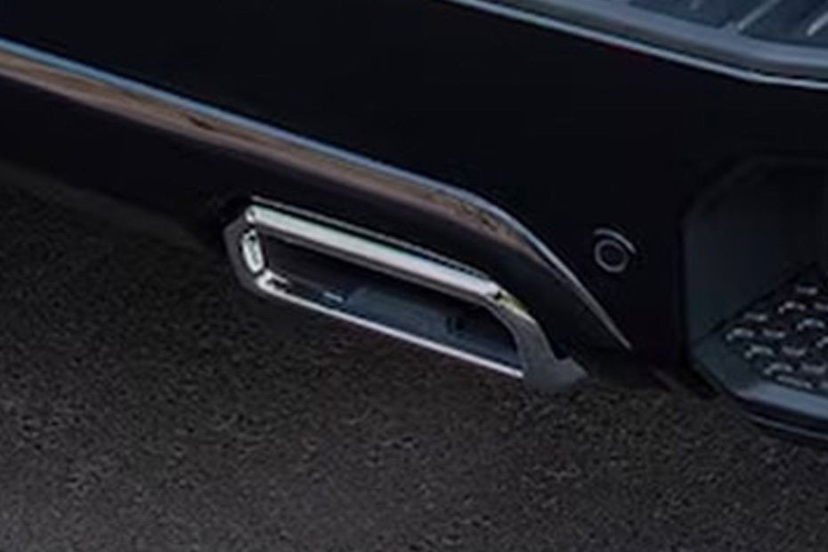 Exhaust Pipe of GMC Sierra LD in UAE