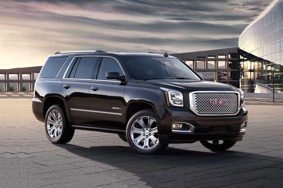 GMC Yukon Denali Front Cross Side View in UAE