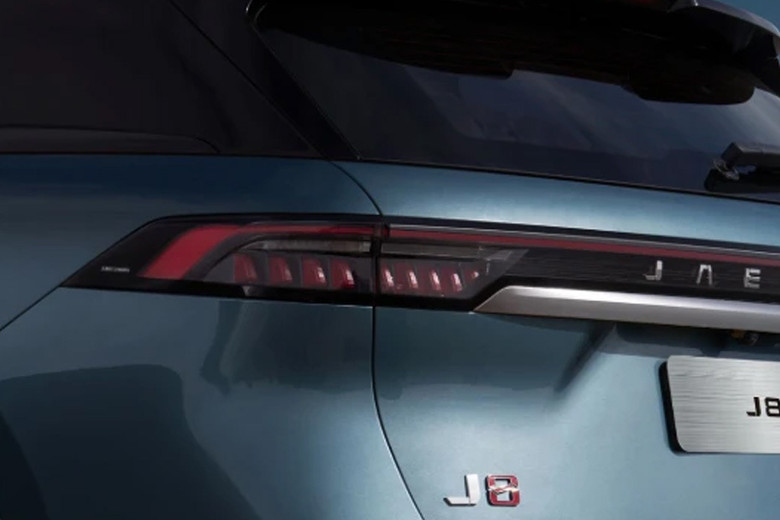 J8 Tail light