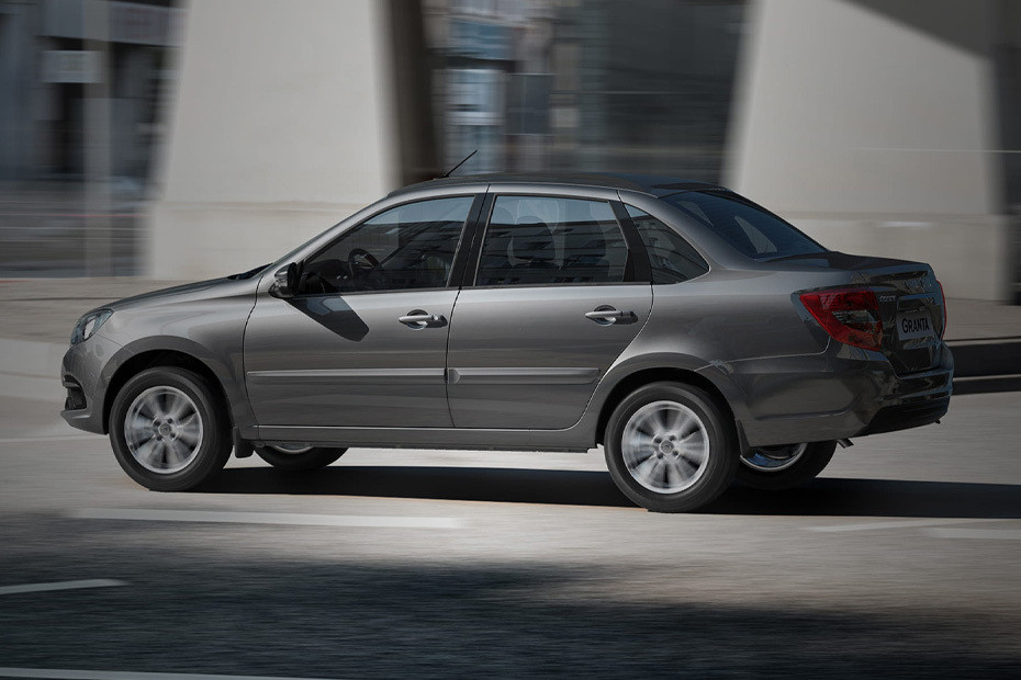 Rear Cross View of Lada Granta Sedan Rear Cross View of Lada Granta Sedan