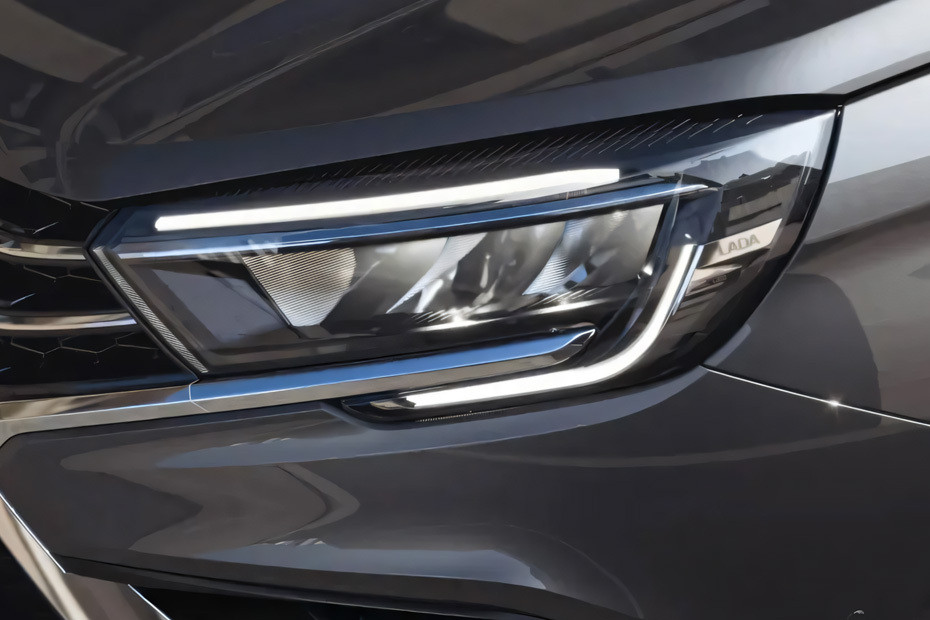 Vesta Sedan Headlight Vesta Sedan Headlight