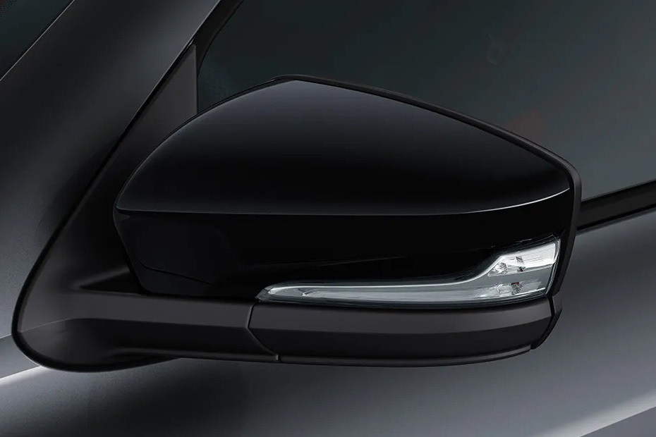 Lada Granta Sport Liftback Drivers Side Mirror Front Angle Lada Granta Sport Liftback Drivers Side Mirror Front Angle