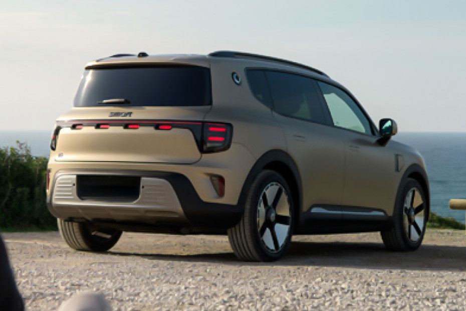 5 Rear angle view in UAE