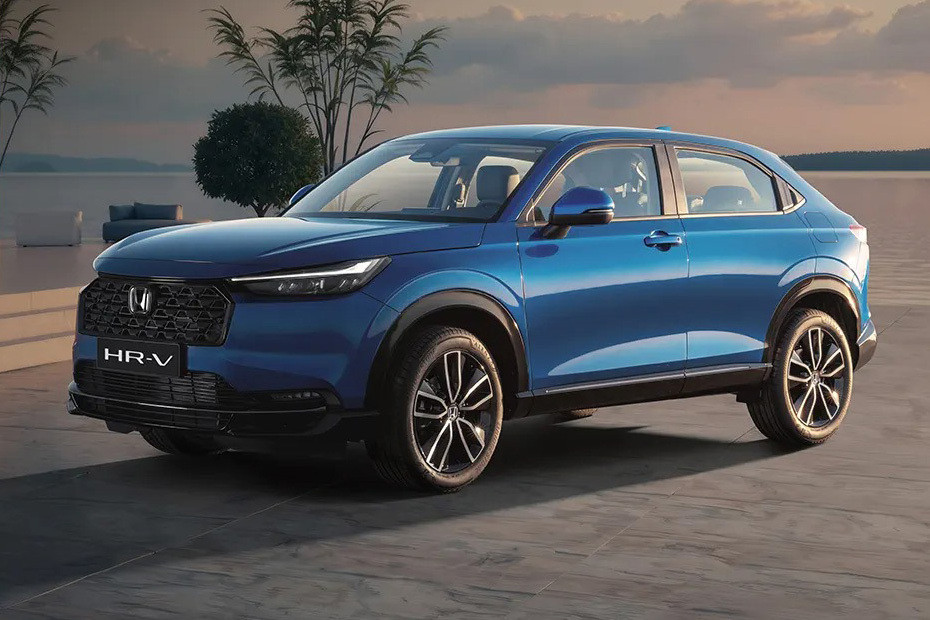 Honda HR-V Front Side View in UAE