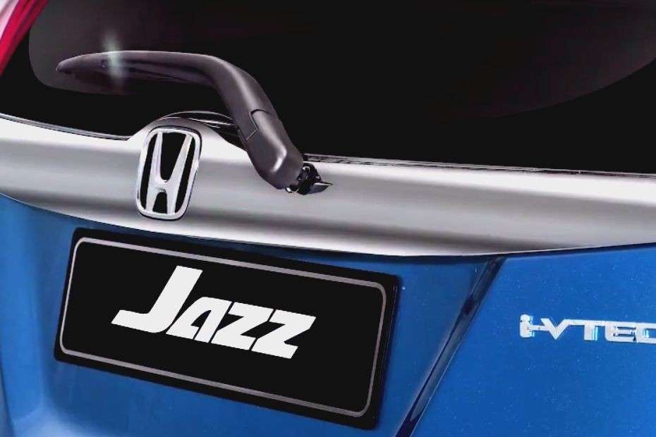 Jazz Spoiler in UAE