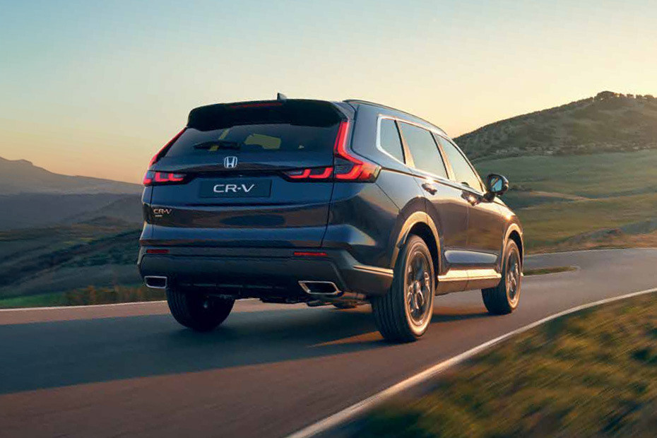 CR-V Rear angle view CR-V Rear angle view
