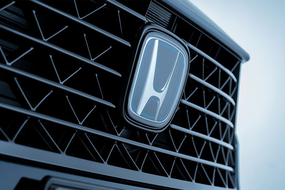 ACCORD E HEV Grille View in UAE