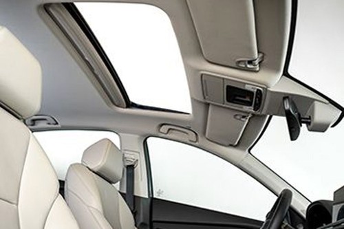 Honda ACCORD E HEV Sunroof Moonroof