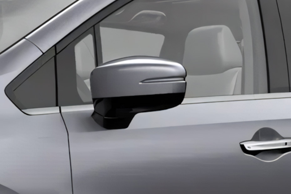 Honda Odyssey Drivers Side Mirror Front Angle in UAE