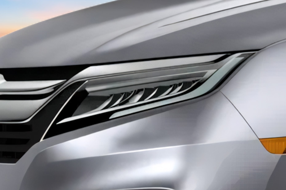 Odyssey Headlight in UAE