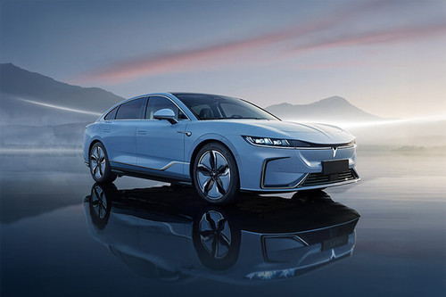 Voyah Passion Front Medium View