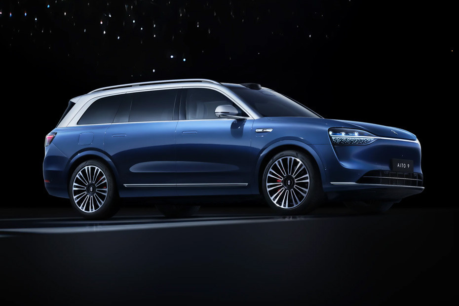 9 Front deep low Angle View 9 Front deep low Angle View