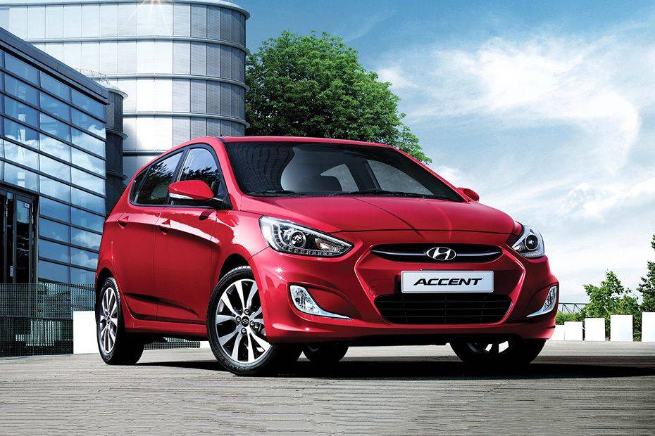 Hyundai accent deals 5