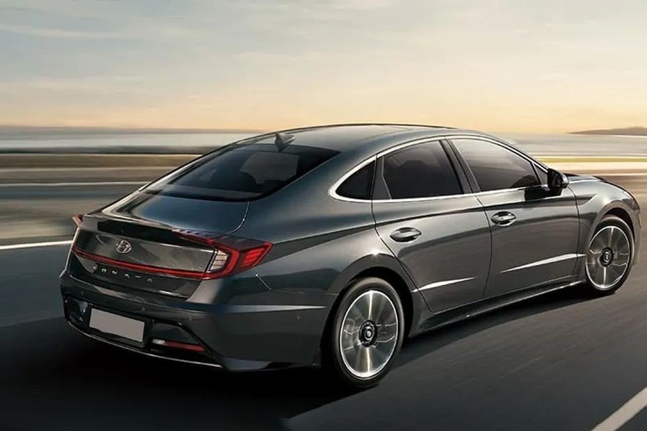 Sonata (2021-2023) Rear angle view in UAE