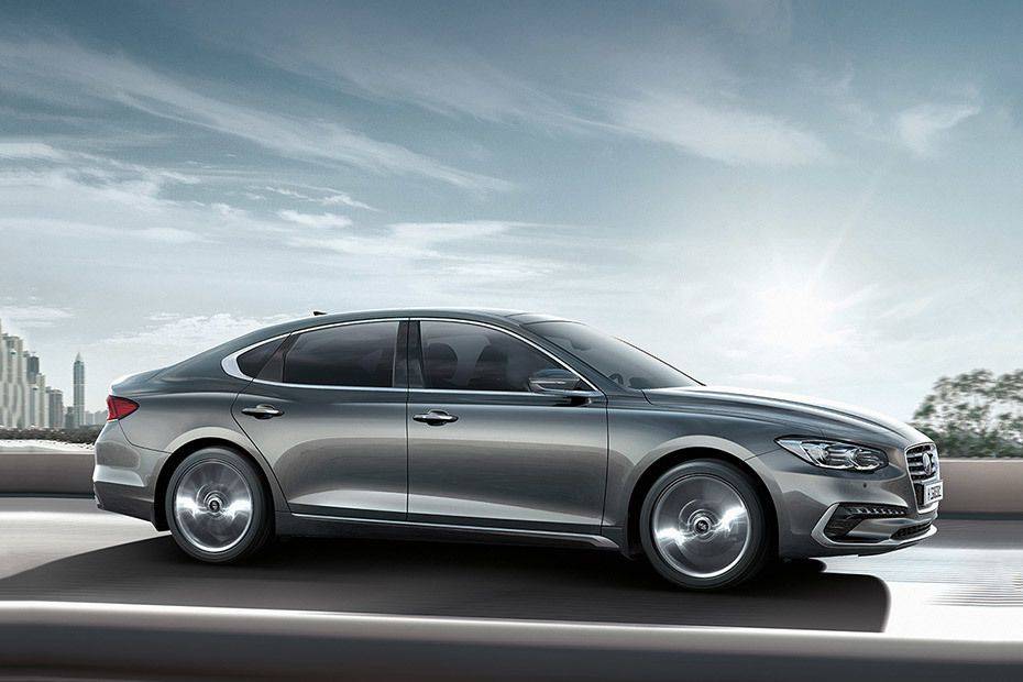 Hyundai Azera 2025 3.5L Premium AT Price, Photos, Spec