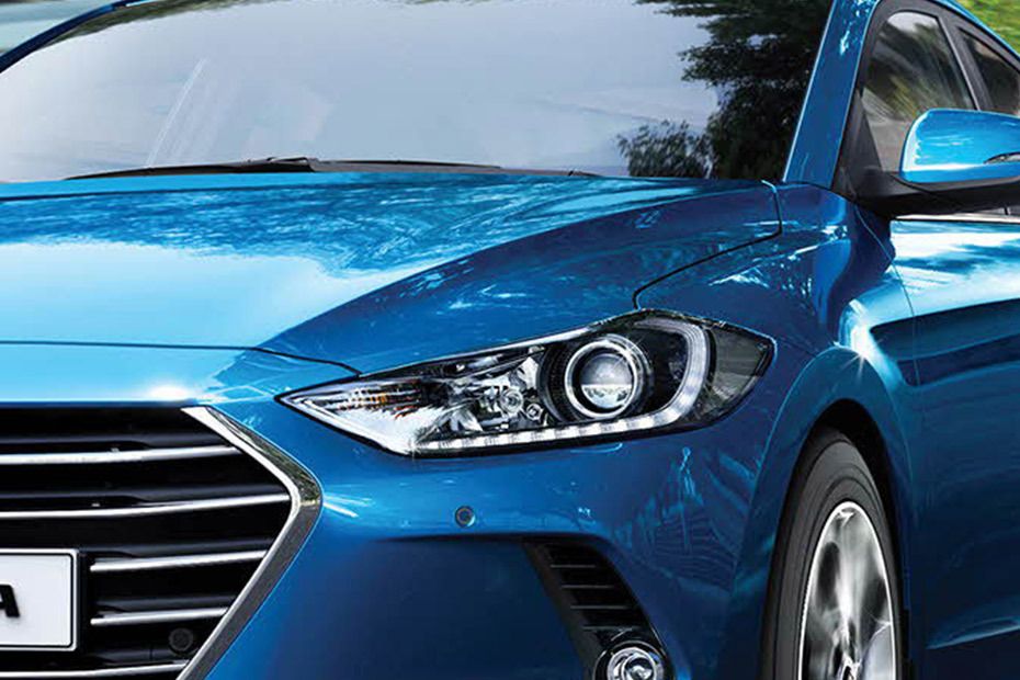 Hyundai Elantra 2024 Price in UAE Reviews, Specs & April Offers