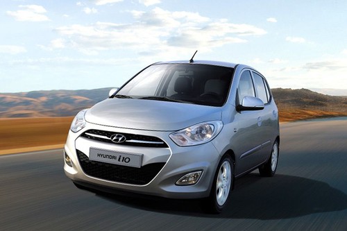 i10 Front angle low view