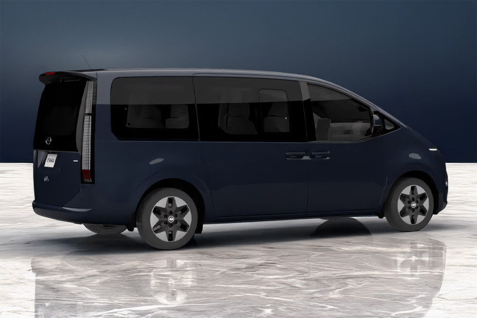 Staria Rear Medium Side View Staria Rear Medium Side View