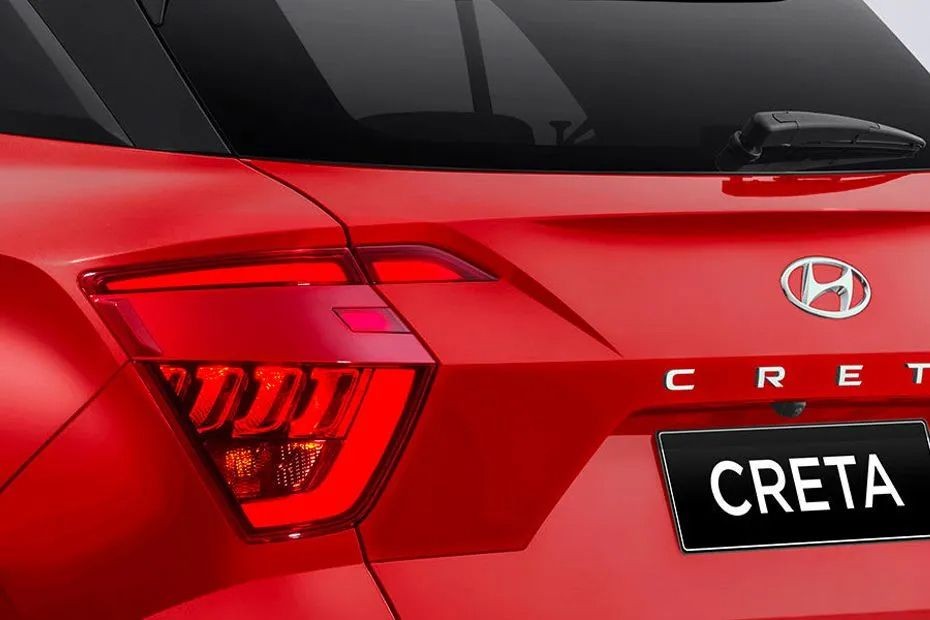 Creta (2023-2024) Tail light in UAE