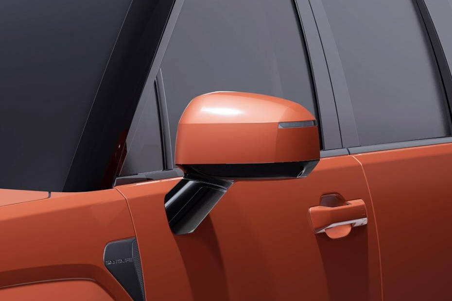 Hyundai Santa Fe Drivers Side Mirror Front Angle Hyundai Santa Fe Drivers Side Mirror Front Angle