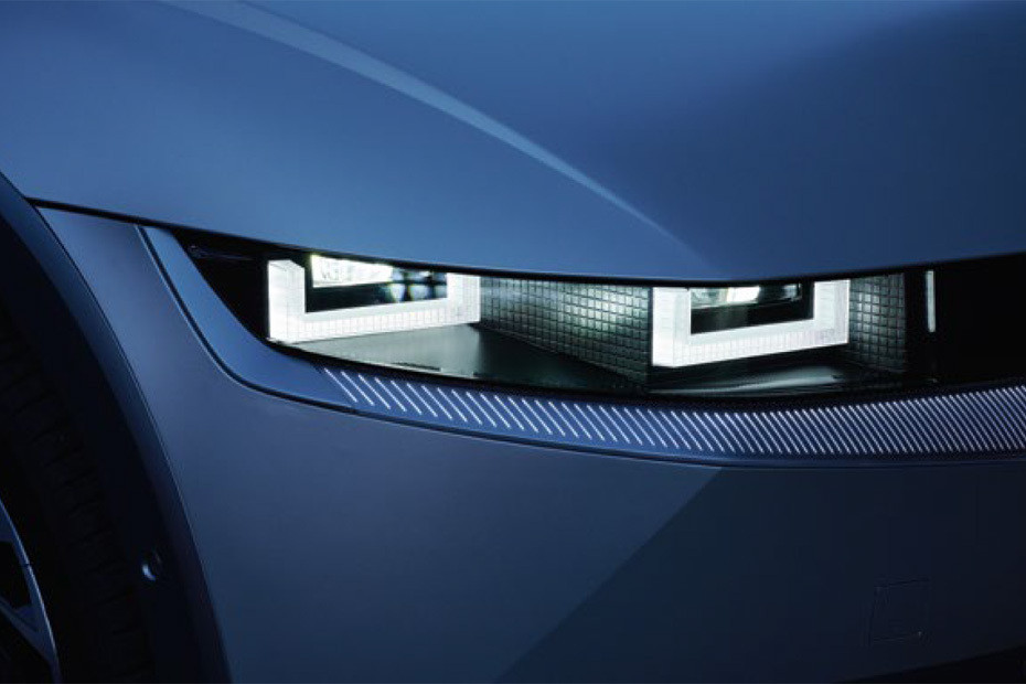 IONIQ 5 Headlight in UAE