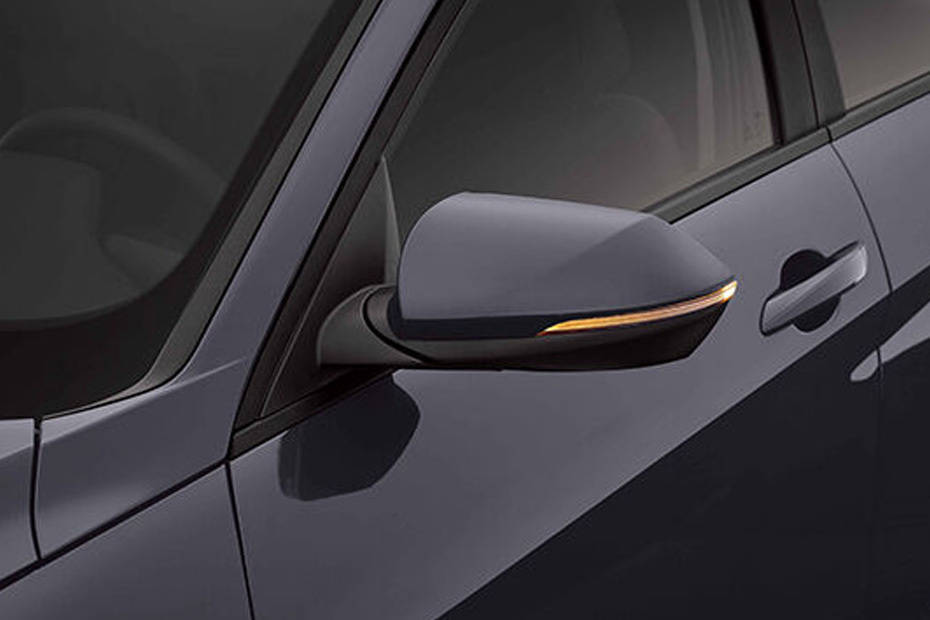 Hyundai Elantra Drivers Side Mirror Front Angle Hyundai Elantra Drivers Side Mirror Front Angle