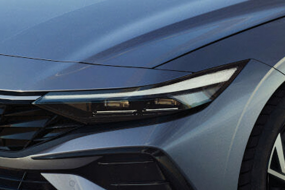 Elantra Headlight in UAE