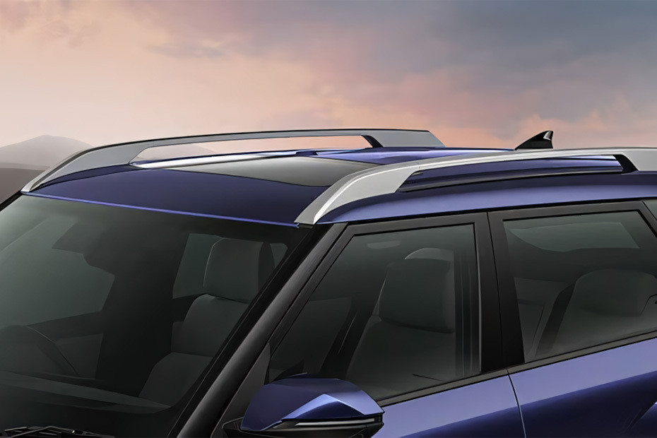 Venue 2026 roof rail in UAE