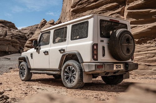 Rear Cross Side View of 212 T01