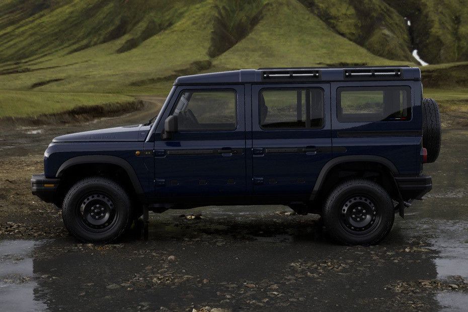 Grenadier Station Wagon Side view in UAE