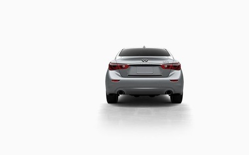 Full Rear View of Infiniti Q50 Hybrid