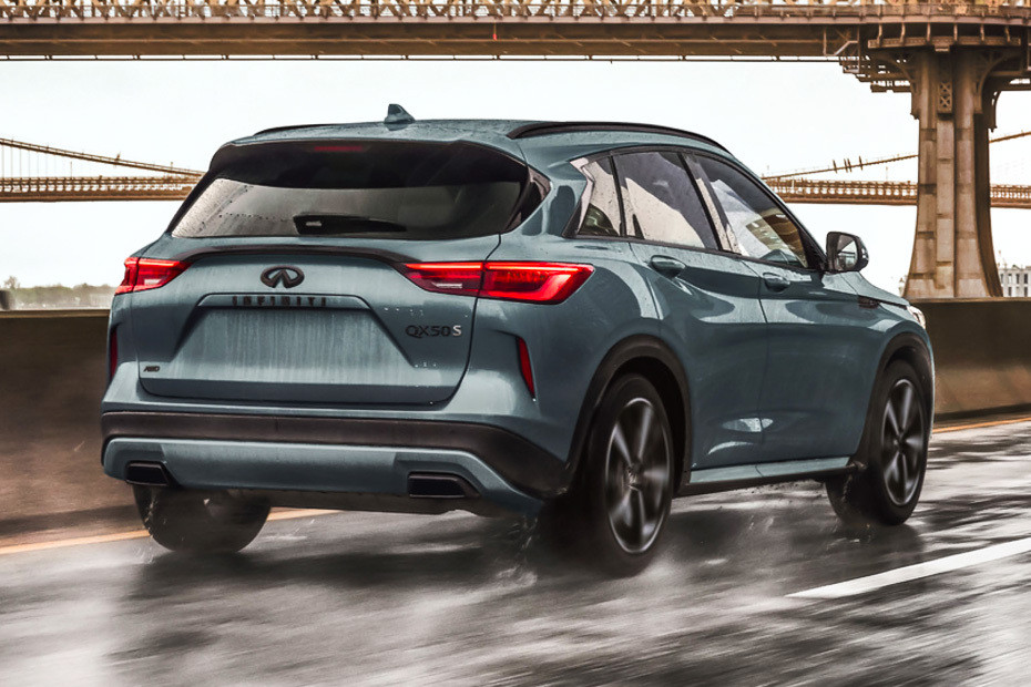QX50 Rear angle view QX50 Rear angle view