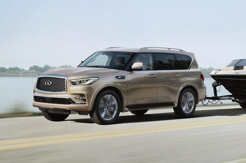 Infiniti QX80 (2022-2024) Front Side View