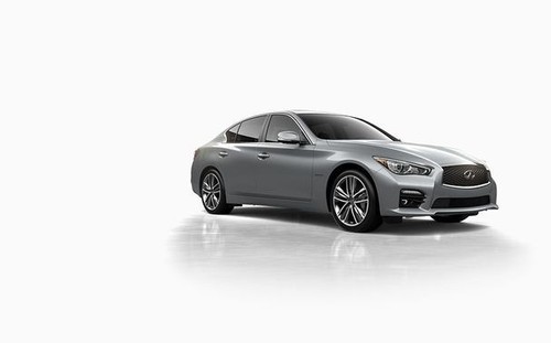 Q50S Hybrid Side view