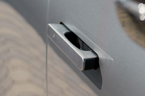 QX80 Door handle