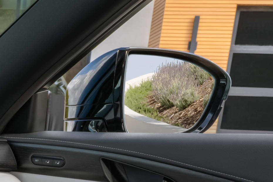 Infiniti QX60 2026 Drivers Side Mirror Rear Angle Infiniti QX60 2026 Drivers Side Mirror Rear Angle